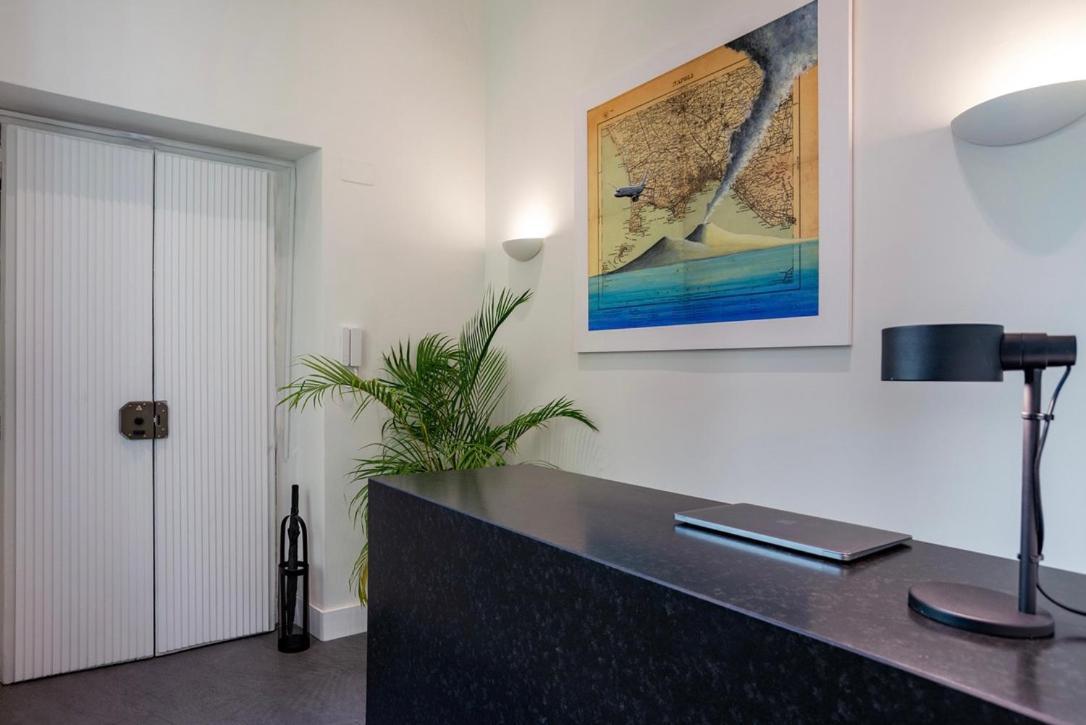 Rolando Domus Bed & Breakfast Napoli Dış mekan fotoğraf